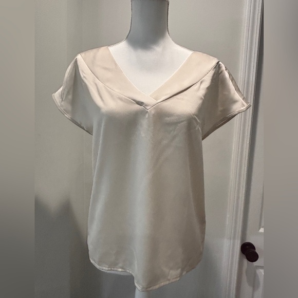Tops - Elegant Cream Blouse for Women